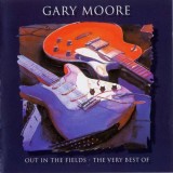 CD GARY MOORE "OUT IN THE FIELDS. THE VERY BEST OF" 